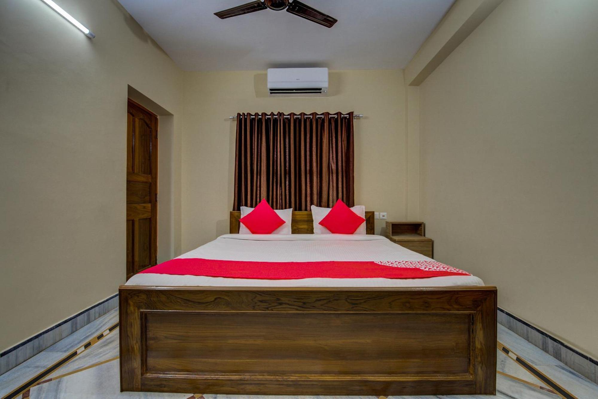 The Syncretic Guest House Calcutta Buitenkant foto